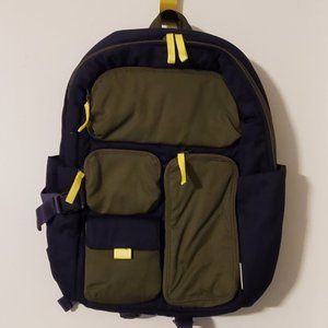 Vera Bradley Navy Daisy Colorblock Utility Large Backpack